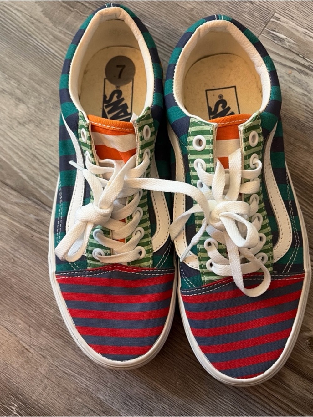 Vans Old Skool Low Top Sneakers - Multi-Color Stripe M 7 W 8.5 NEW